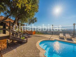 Casa (unifamiliar aislada), 259 m², seminuevo, Zona