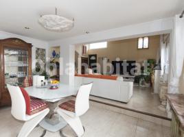 Houses (villa / tower), 246 m², Calle Riera-la Almadrava, 15