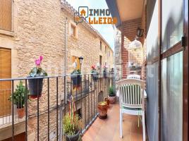 Houses (terraced house), 242 m², almost new, Calle de Dalt, 30