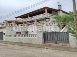 Houses (villa / tower), 223 m²