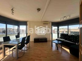 Pis, 112 m², presque neuf