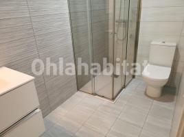 Obra nueva - Piso en, 68 m², cerca de bus y tren, Calle Napols