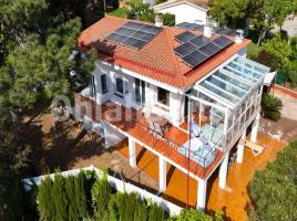 Houses (detached house), 336 m², Calle President Lluís Companys