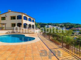 Casa (chalet / torre), 197 m², Calle Balears