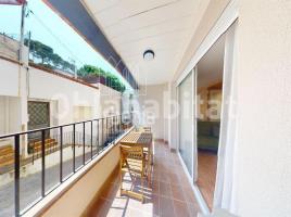 Piso, 116 m², seminuevo, Zona