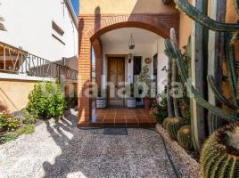 Houses (terraced house), 138 m², Zona