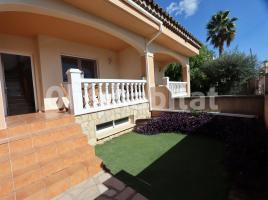 Houses (terraced house), 187 m², almost new, Calle Sotavento