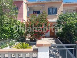 Casa (unifamiliar adosada), 114 m²