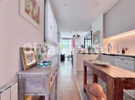 Attic, 125 m², almost new