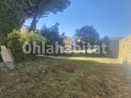 Urban, 804 m², Calle d'Enric Lluís Roura