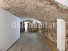 For rent business premises, 101 m², near bus and train, almost new, Calle del Mur, 20
