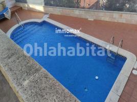 Casa (unifamiliar aïllada), 278 m², Zona