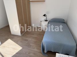 For rent study, 28 m², Calle de Pasteur