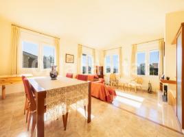 Casa (xalet / torre), 323 m²