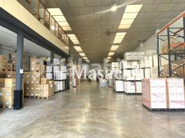 Industrial, 905 m², Zona