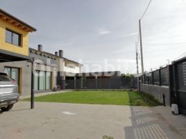  (unifamiliar aïllada), 199 m², presque neuf