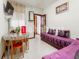 Piso, 43 m², cerca de bus y tren, Calle de la Pubilla Casas