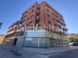 Piso, 68 m², seminuevo, Zona