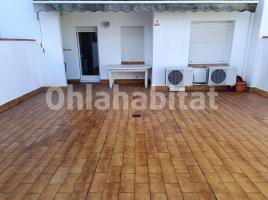 Pis, 150 m², près de bus et de train, Calle Joaquim Sagnier