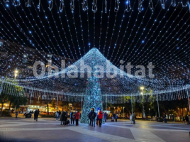 Dúplex, 175 m², cerca de bus y tren