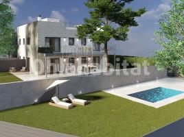 Attic, 147 m², Zona