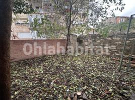 Houses (country house), 102 m², near bus and train, Calle de Buenos Aires, 12