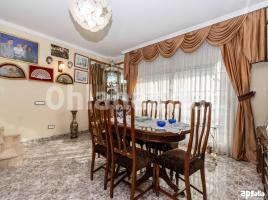 Casa (unifamiliar adosada), 183 m²