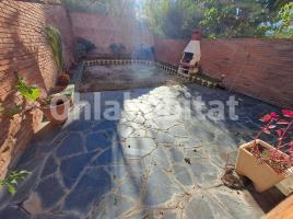  (unifamiliar adossada), 275 m², Calle Salvador Espriu