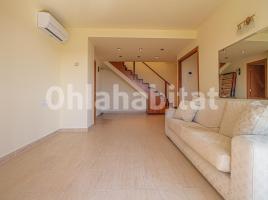 Dúplex, 124 m², cerca de bus y tren, Avenida de Salvador Dalí i Domènech, 13