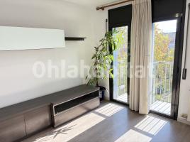 Dúplex, 141 m², cerca de bus y tren, seminuevo, Avenida Rei en Jaume