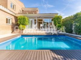 Alquiler Casa (unifamiliar aislada), 439 m², seminuevo