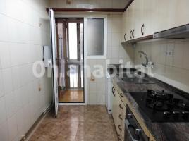 Pis, 73 m², prop de bus i tren