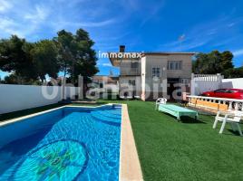 Casa (unifamiliar aïllada), 212 m², Zona