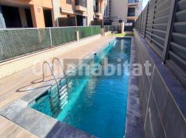 Apartament, 73 m², almost new, Calle President Macià, 92