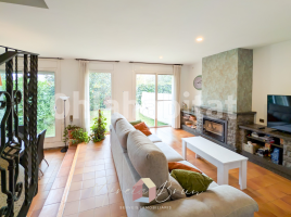 Casa (unifamiliar adossada), 201 m²