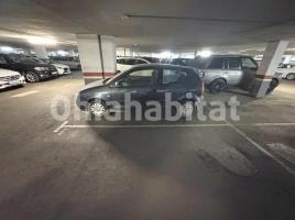 Plaça d'aparcament, 6 m², Calle de les Santjoanistes, 6