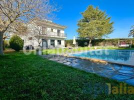 Casa (xalet / torre), 260 m², seminou, Calle Fonts