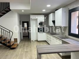  (unifamiliar adossada), 121 m², presque neuf, Zona