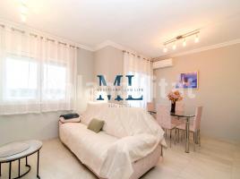 Àtic, 125 m², Calle d'Enric Morera