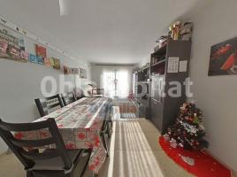 Apartamento, 77 m², seminuevo, Calle Mossèn Gaspar Bosch, 43
