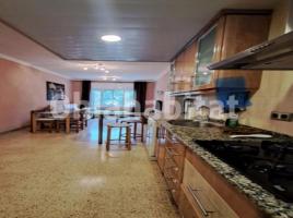 For rent flat, 91 m², Zona