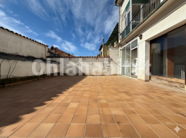 Flat, 147 m², near bus and train