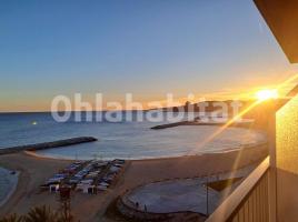 Piso, 61 m², seminuevo, Zona