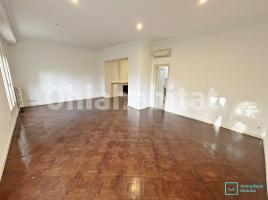 Alquiler piso, 201 m², Calle de Josep Bertrand, 5