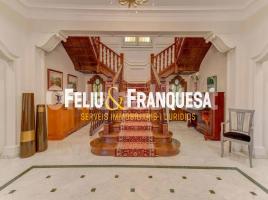 Houses (detached house), 600 m², near bus and train, Avenida de Bilbao, 85