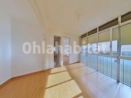 Apartament, 62 m², near bus and train