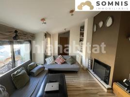 Dúplex, 111 m², près de bus et de train, presque neuf, Calle Ample