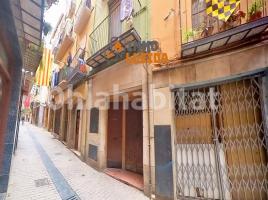 Houses (terraced house), 140 m², near bus and train, Calle Major, 21