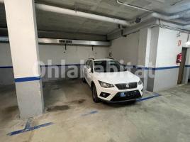 Plaça d'aparcament, 12 m²