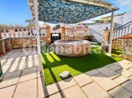 Casa (unifamiliar adossada), 84 m², Zona